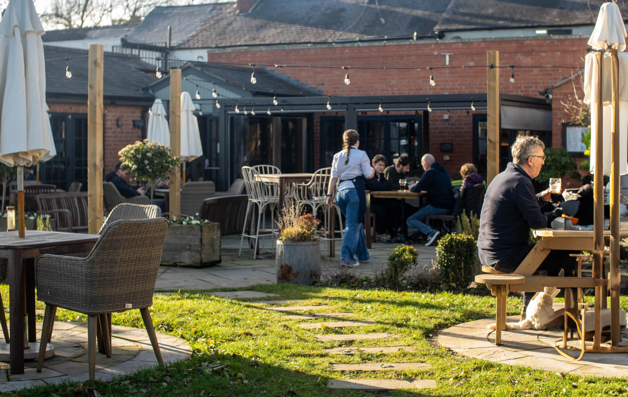 events and gathering at pubs 9 scaled